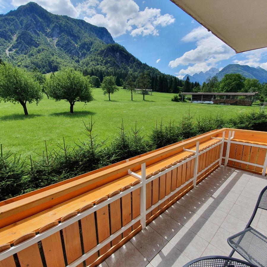 Apartma Rozle Mojstrana Esterno foto