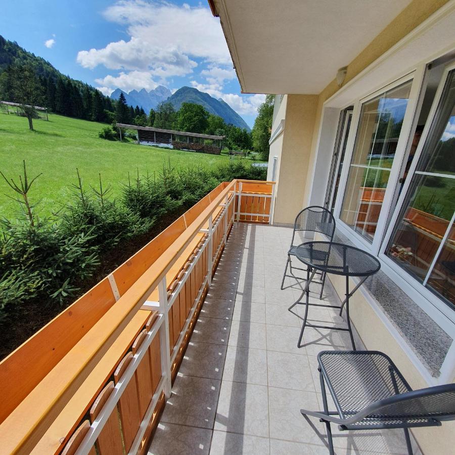 Apartma Rozle Mojstrana Esterno foto