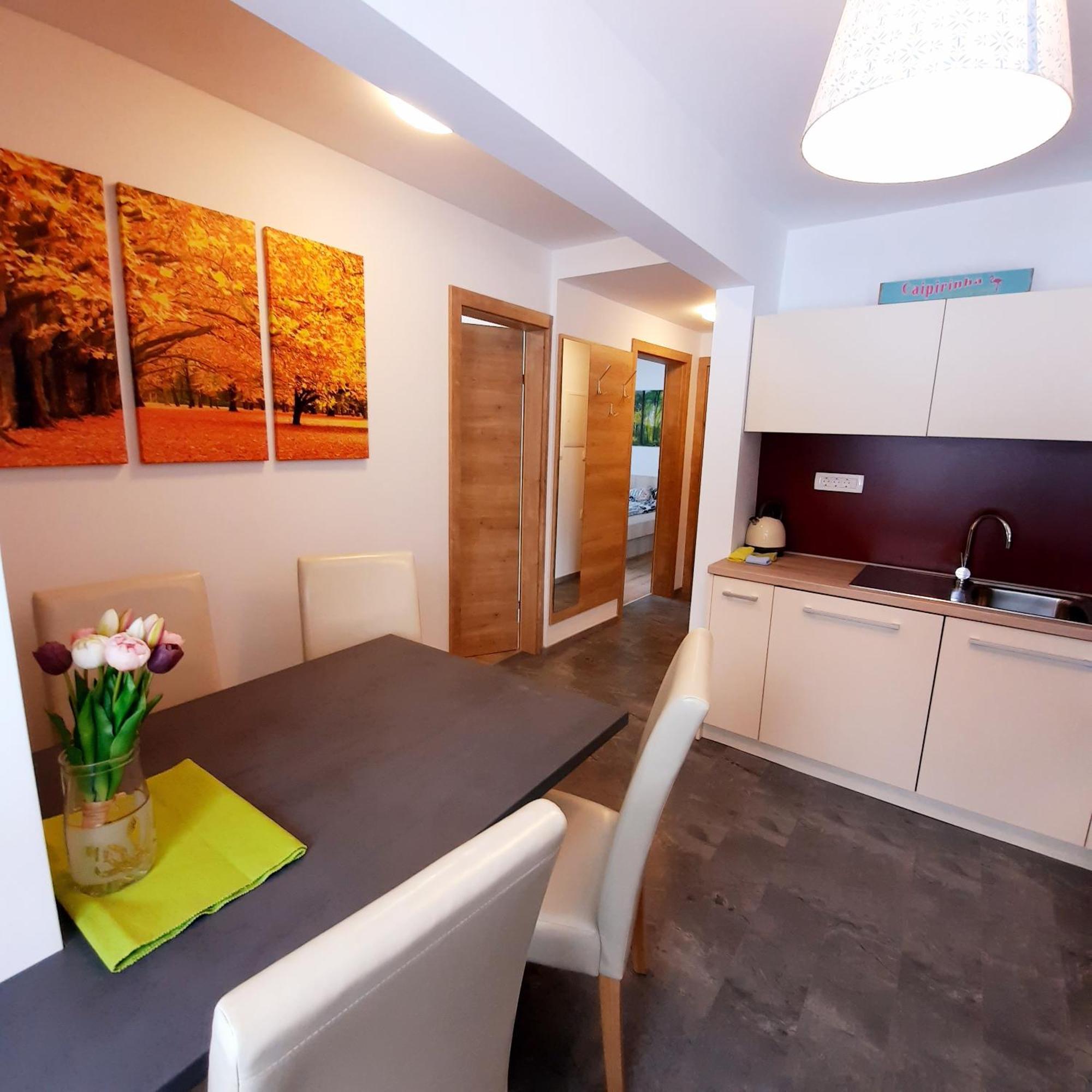Apartma Rozle Mojstrana Esterno foto