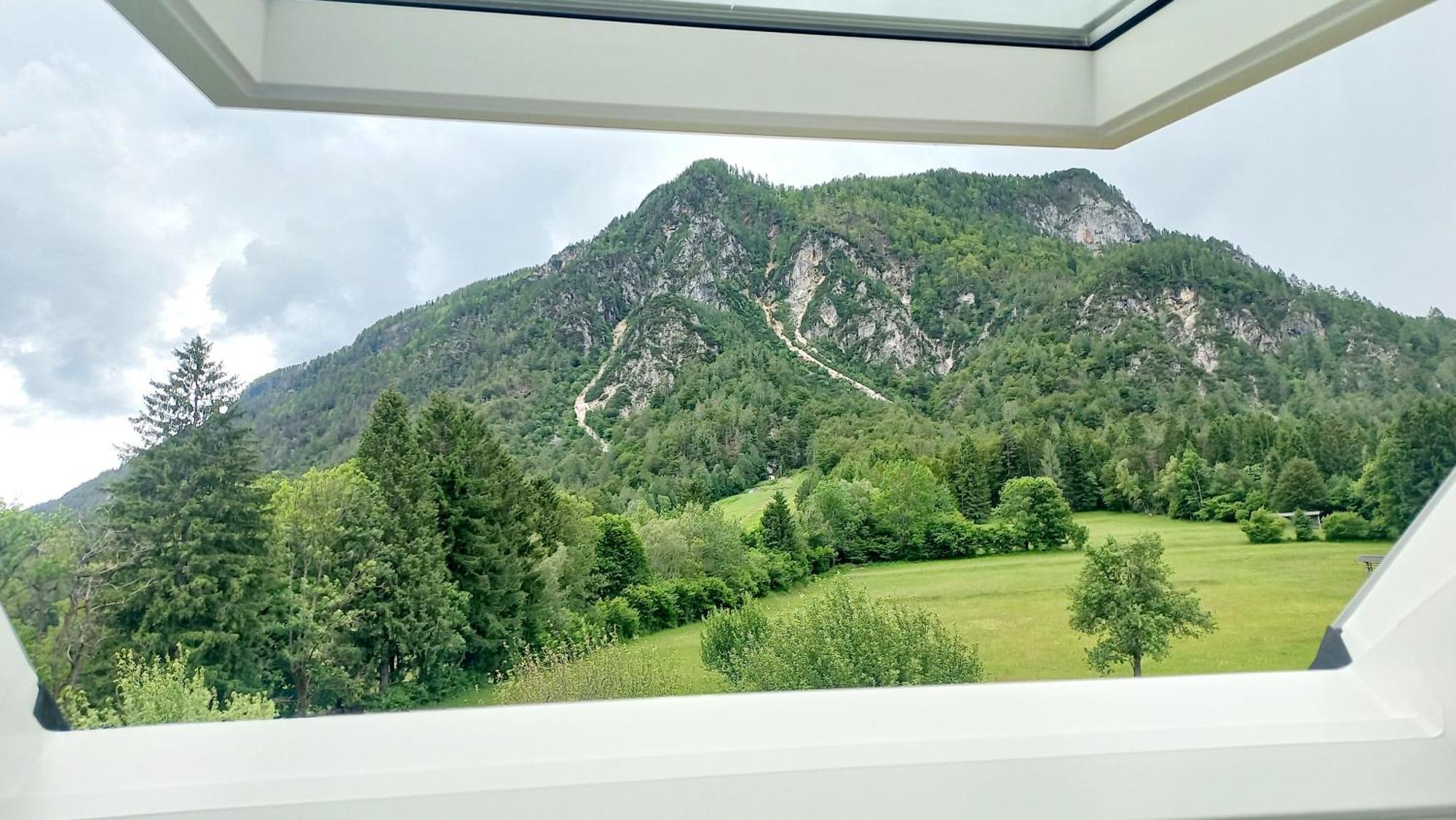 Apartma Rozle Mojstrana Esterno foto